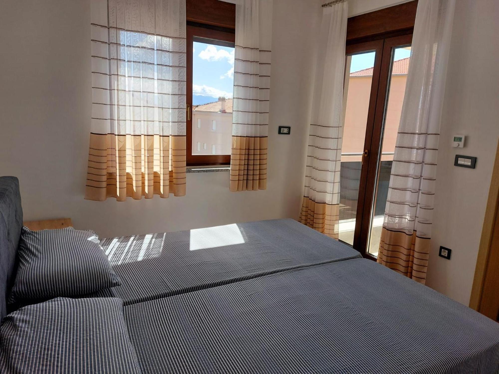Apartmani Ivana Novi 诺维·维诺多尔斯基 外观 照片