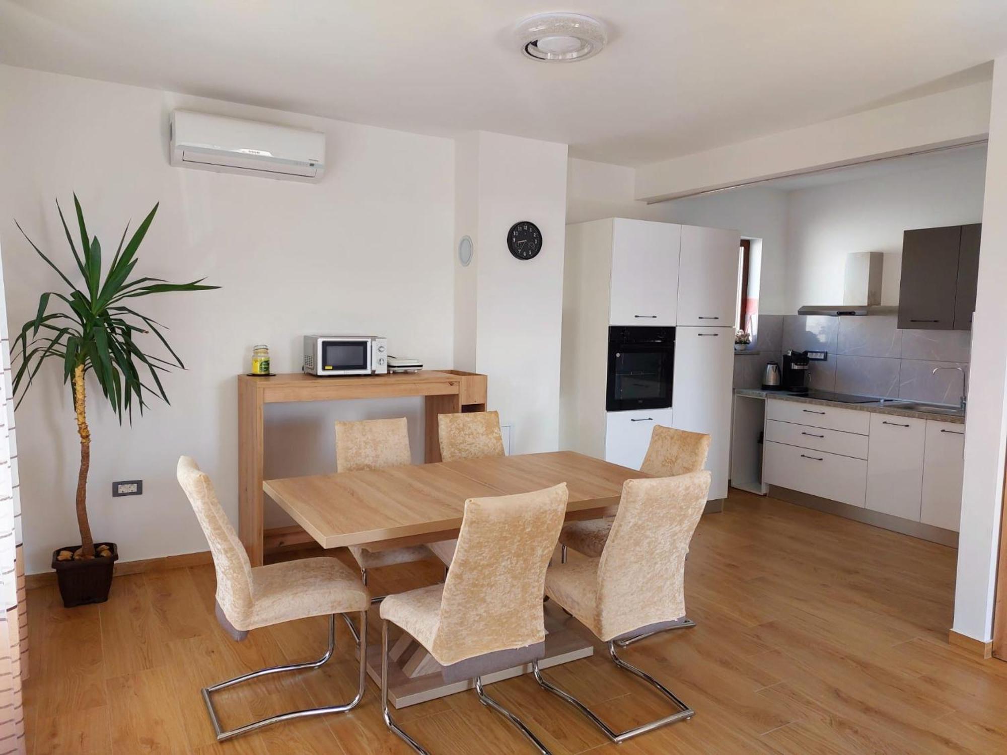 Apartmani Ivana Novi 诺维·维诺多尔斯基 外观 照片
