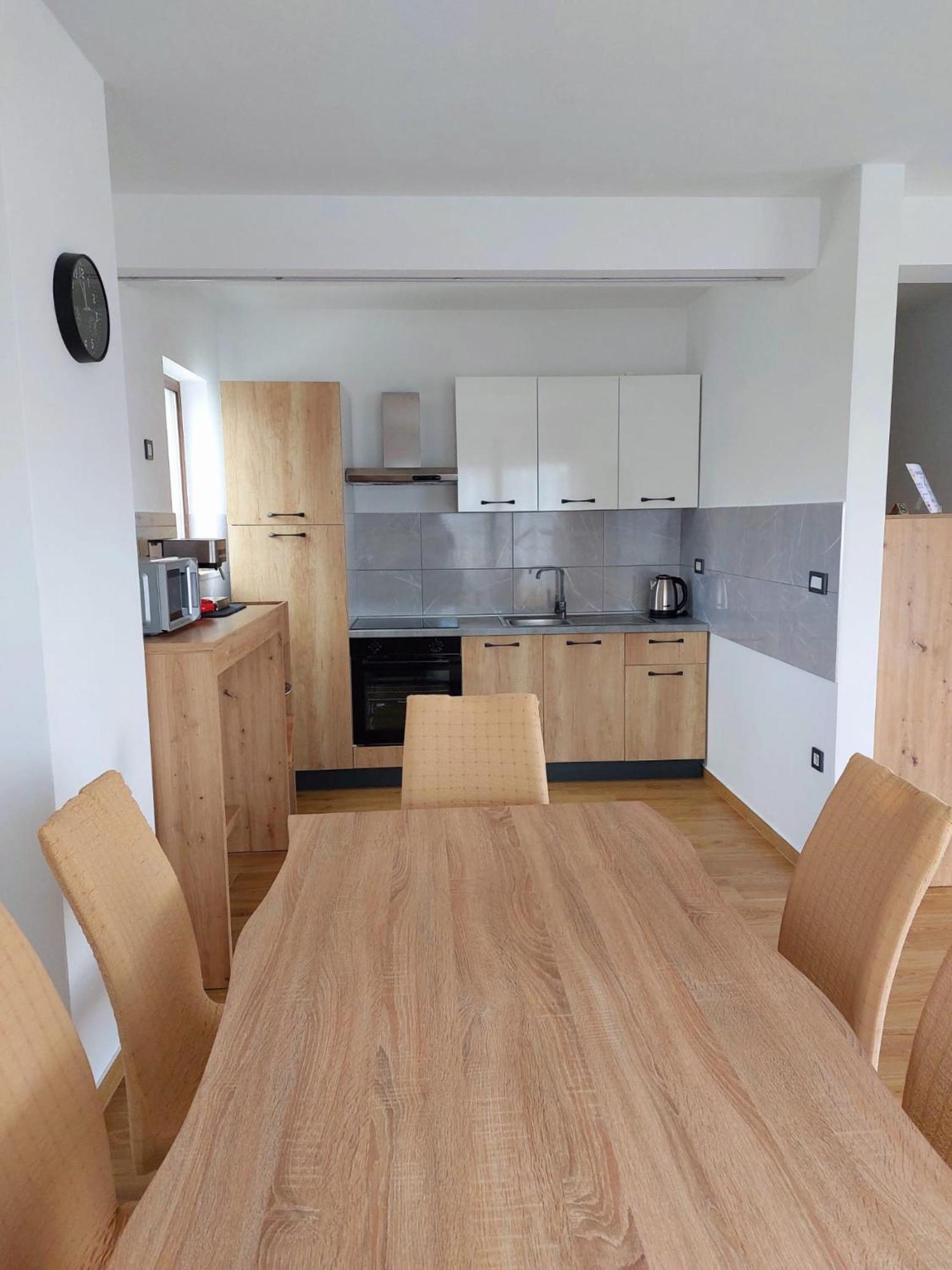 Apartmani Ivana Novi 诺维·维诺多尔斯基 外观 照片