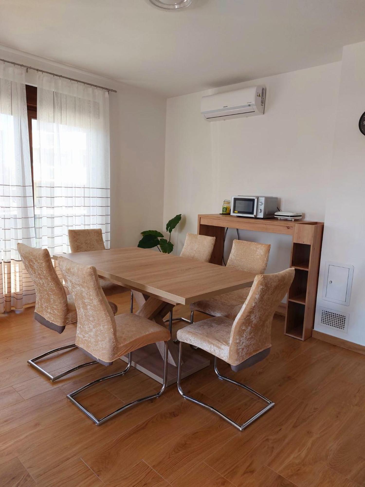 Apartmani Ivana Novi 诺维·维诺多尔斯基 外观 照片