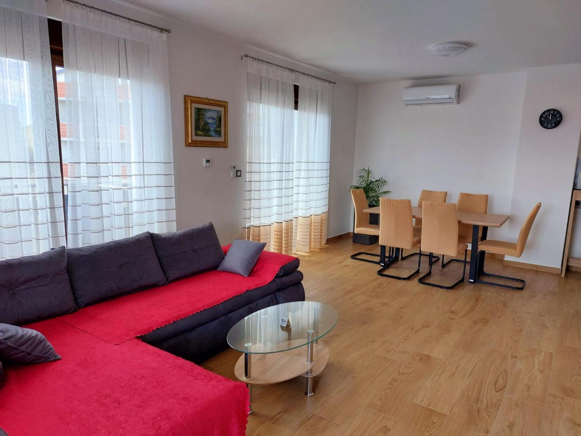 Apartmani Ivana Novi 诺维·维诺多尔斯基 外观 照片