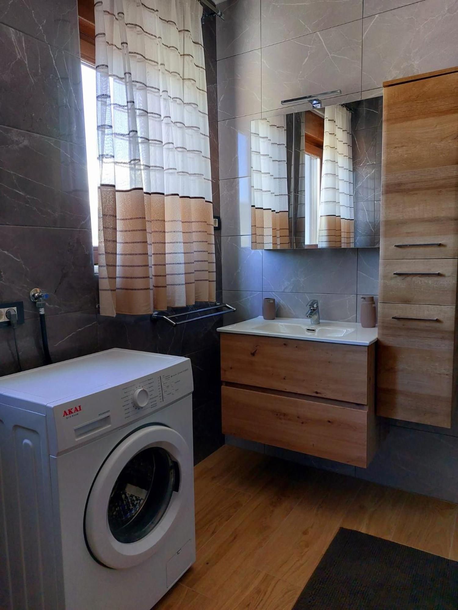 Apartmani Ivana Novi 诺维·维诺多尔斯基 外观 照片